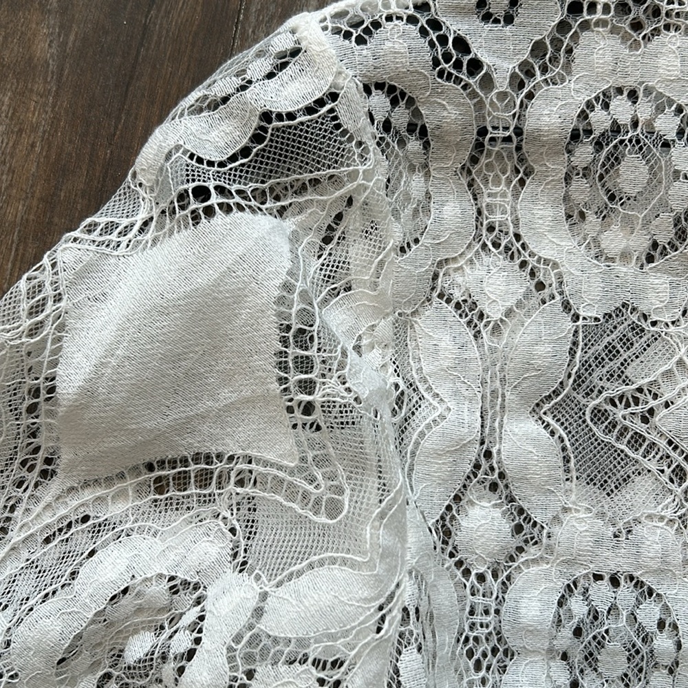 Off White Lace Top - Picture 7 of 8